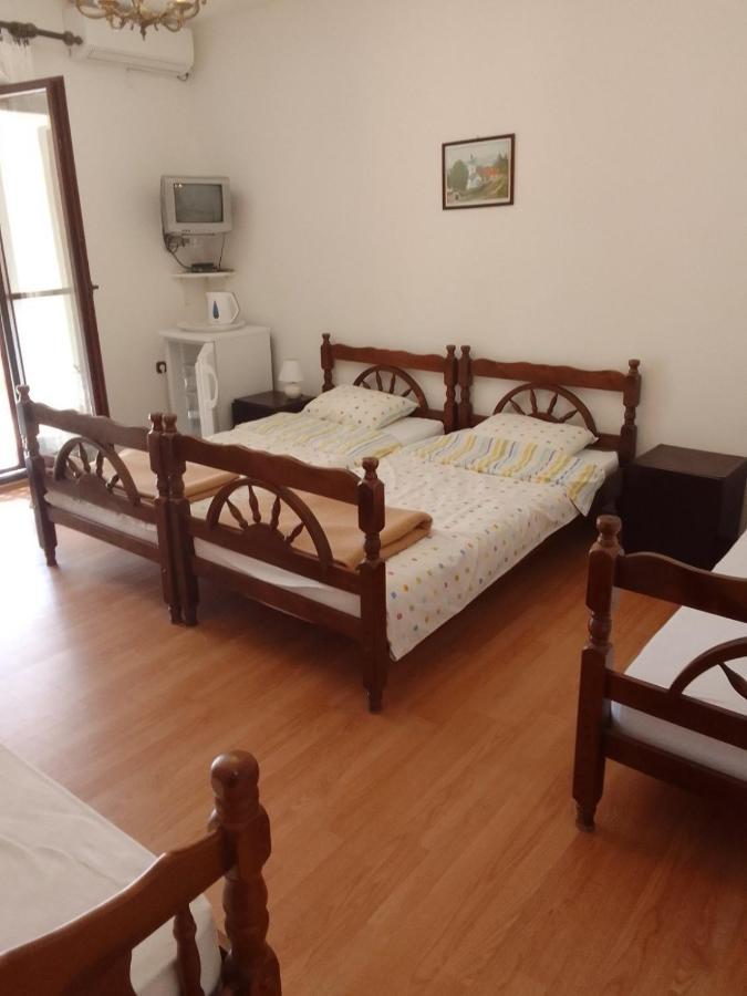 Guesthouse Djurisic Herceg Novi Zewnętrze zdjęcie